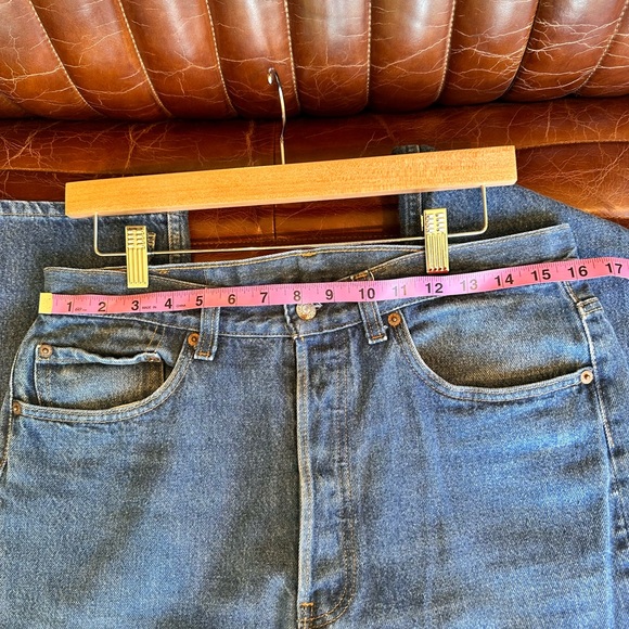 Vintage Levi’s 501 Button Fly - Picture 4 of 6